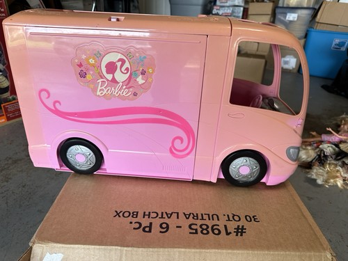 Barbie 2008 glamour camper - glamour,