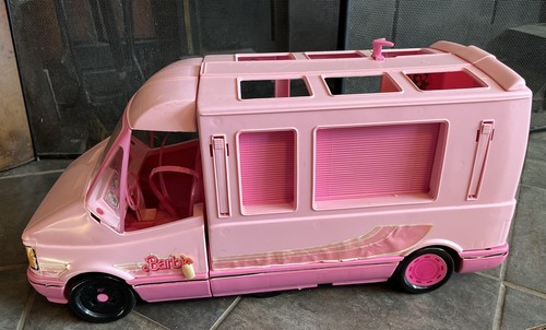 Barbie magical motor home - motor,